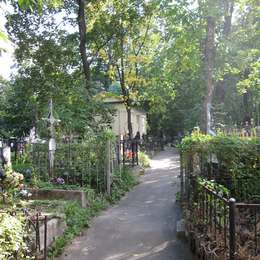 Вид на Даниловское кладбище